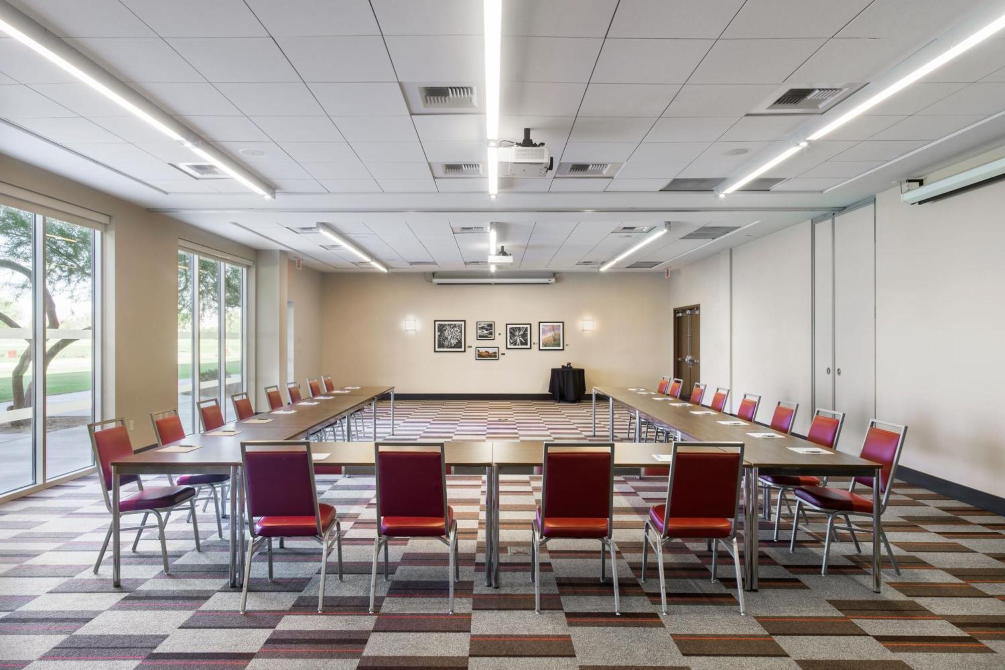 Four Points By Sheraton At Phoenix Mesa Gateway Airport מראה חיצוני תמונה