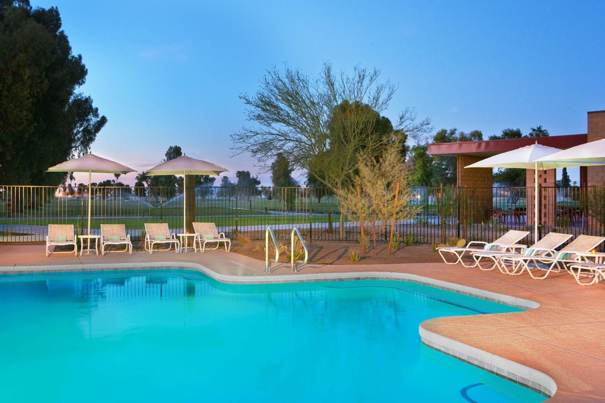Four Points By Sheraton At Phoenix Mesa Gateway Airport מראה חיצוני תמונה